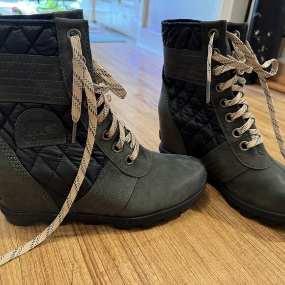Sorel Womens Lexie Wedge Size 9.5 Green Slate Lace Up Wedge Bootie - Waterproof! - Picture 5 of 7